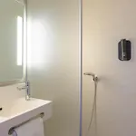 B&B Hotel Meaux מלון
