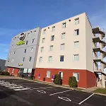 B&B Hotel Meaux מלון מו