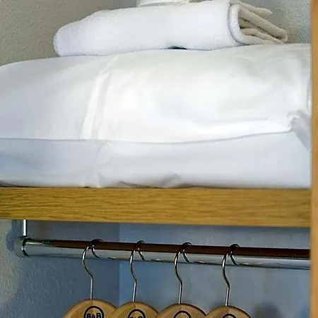 B&B Hotel Meaux Hotel 2*