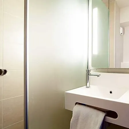 B&B Hôtel MEAUX 2* Meaux