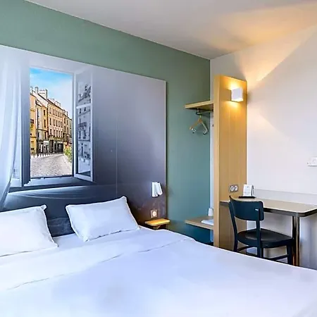 Hotel B&B Hôtel MEAUX 2*