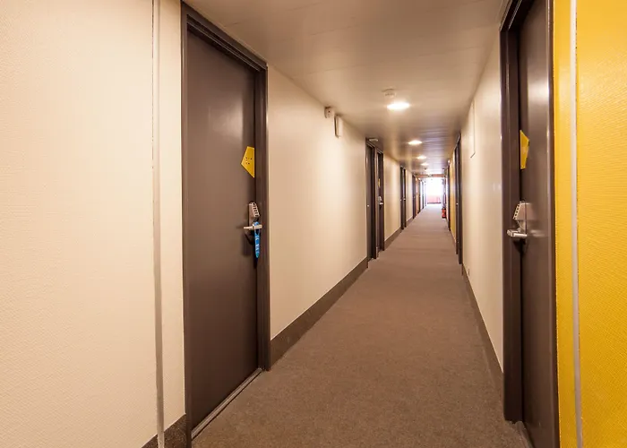 B&B Hôtel MEAUX Hotel 2*