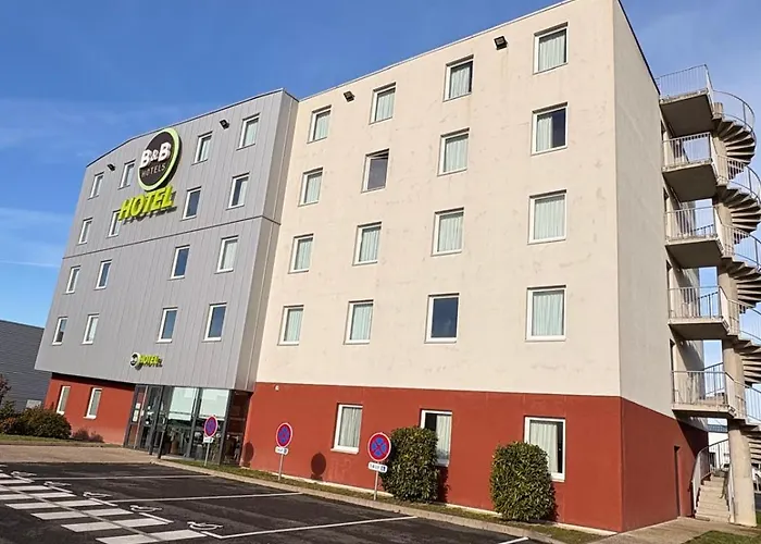 B&B Hotel Meaux מלון מו